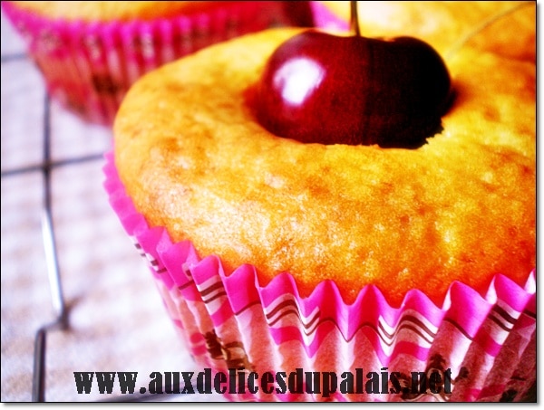 Muffins aux amandes & aux cerises Facile