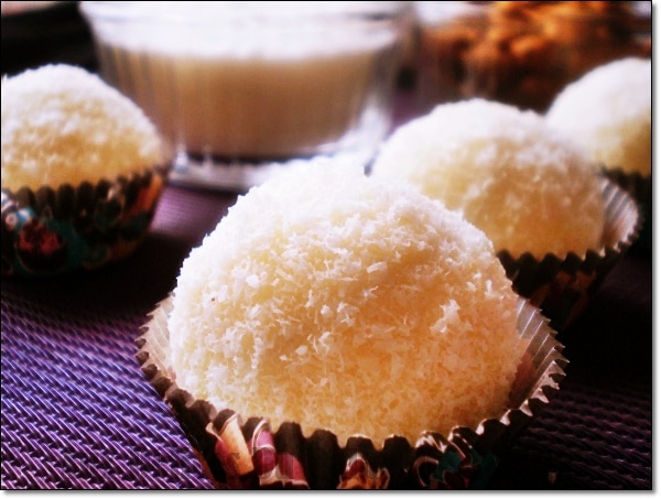 Gâteau Sans Cuisson à La Noix De Coco (Aid Fitr)