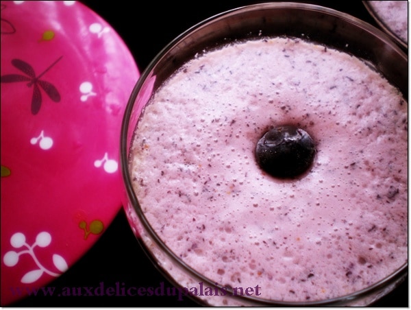 recette milk-shaque aux myrtilles banane & babeurre facile