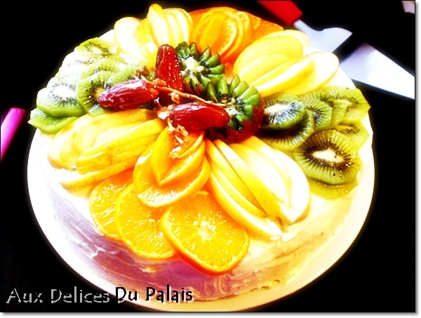 génoise aux fruits frais meringue