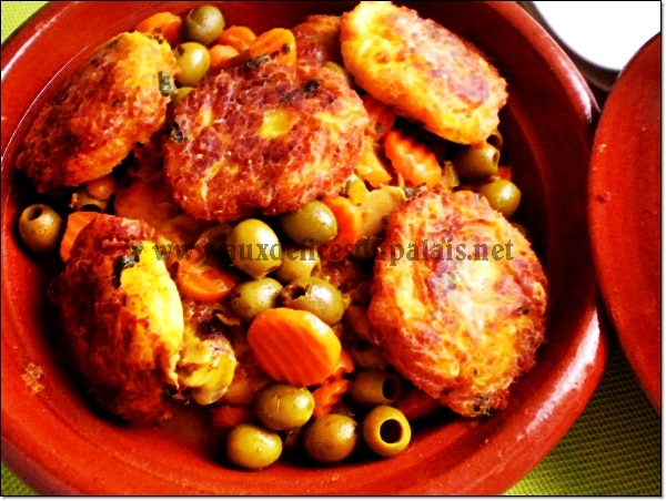 Tajine poulet aux olives carottes & champignons