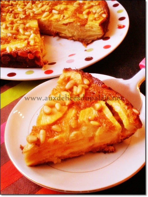 Gâteau invisible aux pommes caramel au beurre salé