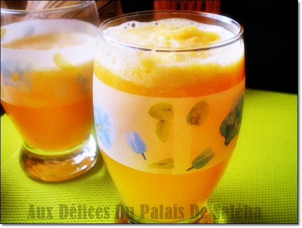 Jus d'orange avec pulpe à la marocaine