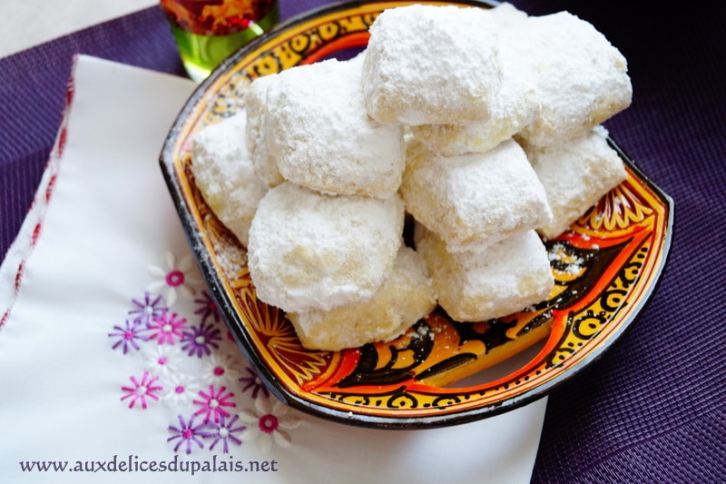 Sablés fondants au sésame & fleur d'oranger