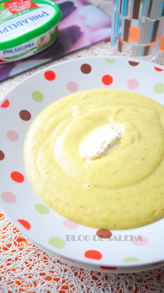 velouté de courgettes au fromage ail et fines herbes