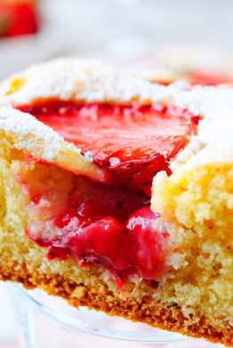 Gâteau Moelleux Aux Fraises