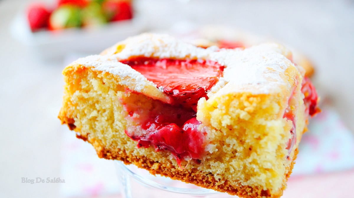 Gâteau moelleux aux fraises