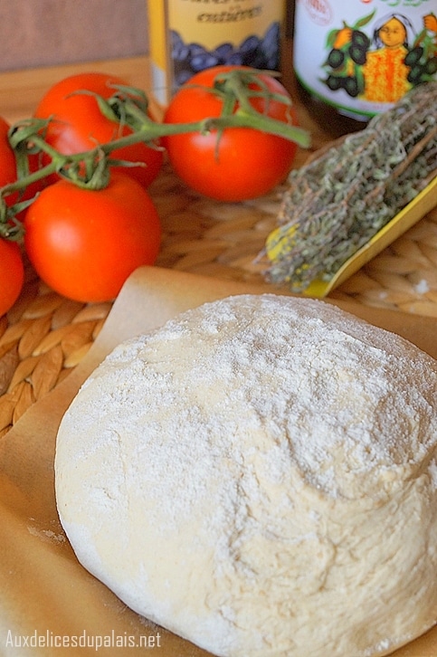 pizza rapide (à la pâte magique) - Le Sucré Salé d'Oum Souhaib