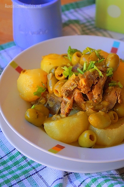 tajine d'agneau aux navets pommes de terre & olives