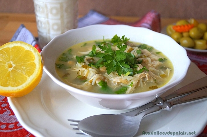 Chorba beida (soupe blanche algéroise au poulet)