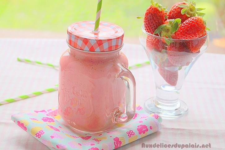 Milk shake aux fraises & bananes