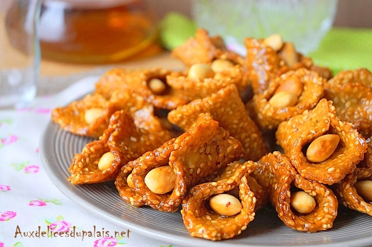 Babouches Blighates Gateau Au Sesame Et Miel Aux Delices Du Palais