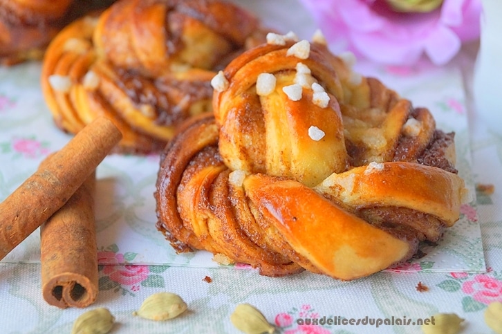 Kanelbullar brioche suédoise à la cannelle