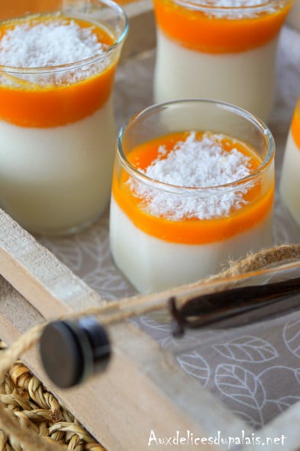 panna cotta au lait de coco coulis de mangue