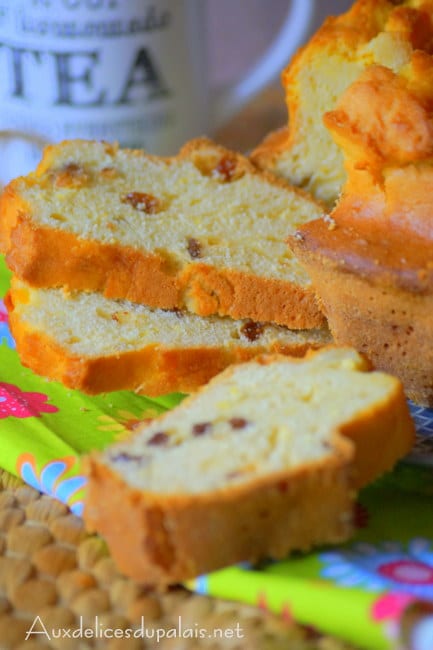 gâteau algérien au raisin sec (mouskoutchou)