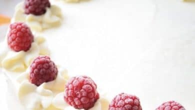 Layer cake aux framboises (gâteau à étages)