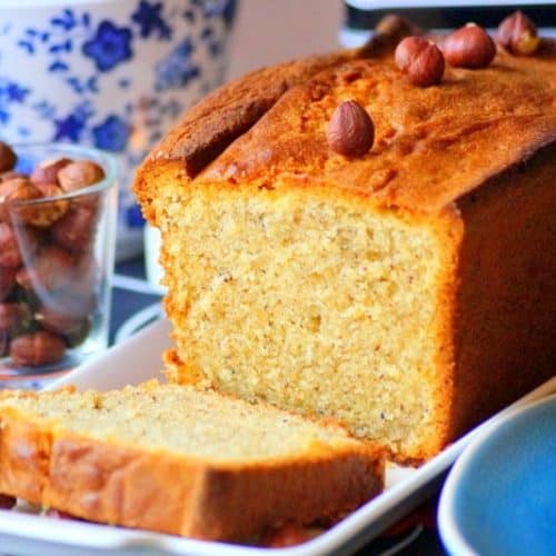 Cake moelleux aux noisettes