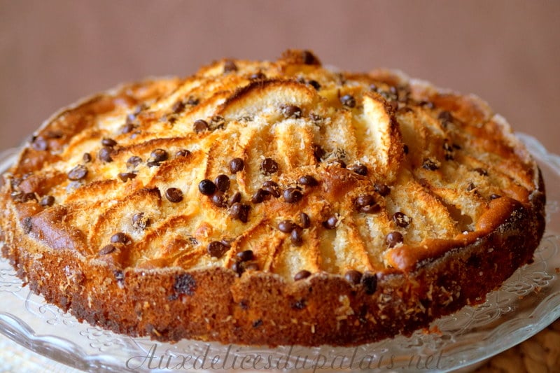 Gâteau au yaourt, pommes coco et chocolat