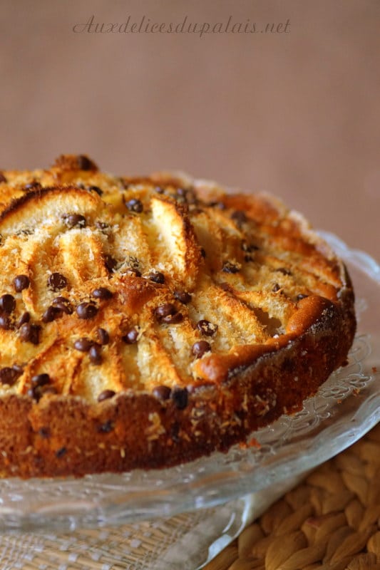 Gâteau au yaourt, pommes coco et chocolat