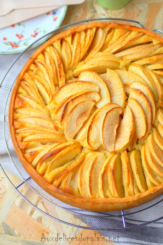 Tartes aux pommes à la crème d'amandes