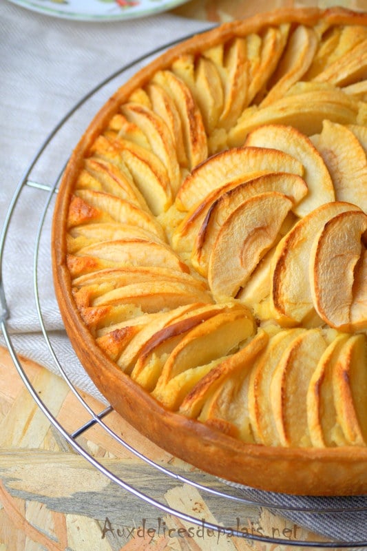 Tartes aux pommes à la crème d'amandes