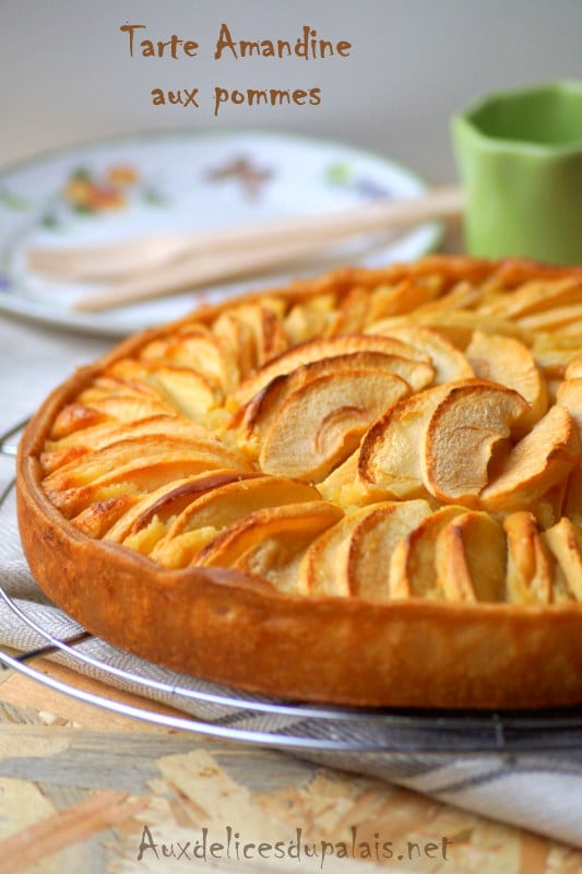 Tarte aux pommes à la crème amandine