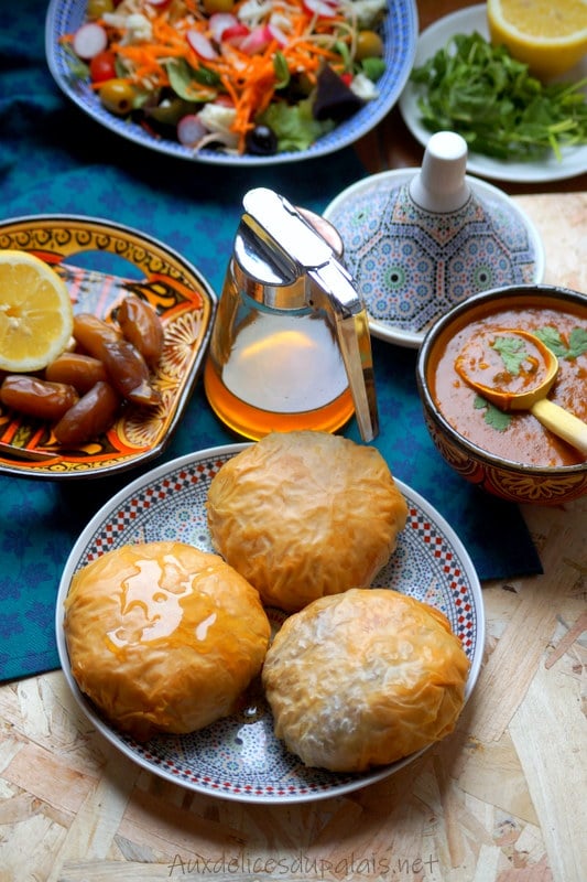 Pastilla de poulet amandes et miel traditionnelle