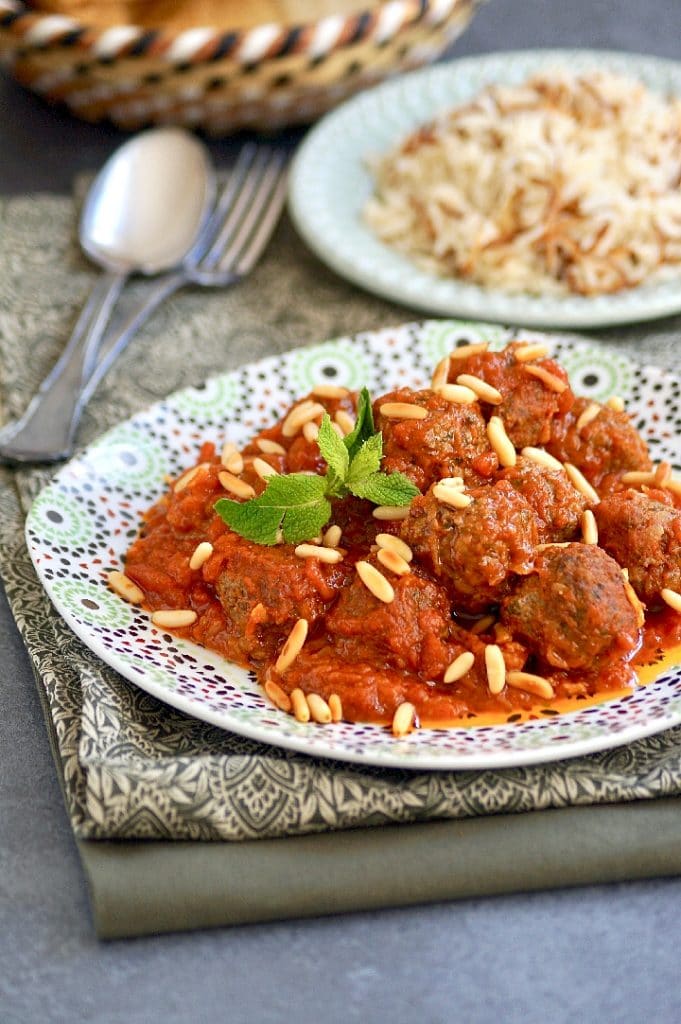 daoud bacha lefts à la sauce tomate libanaise