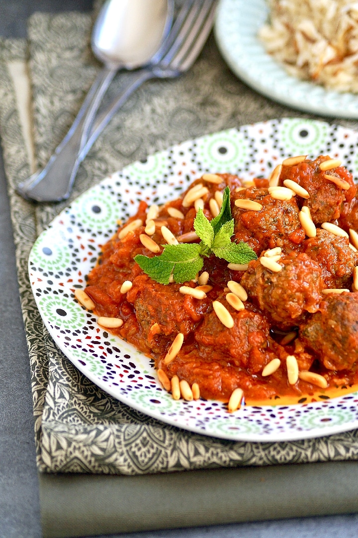 daoud bacha lefts à la sauce tomate libanaise