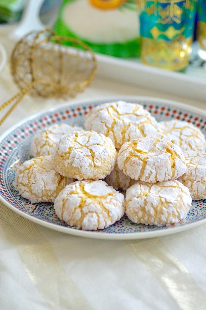 Ghriba à la noix de coco gâteau marocain