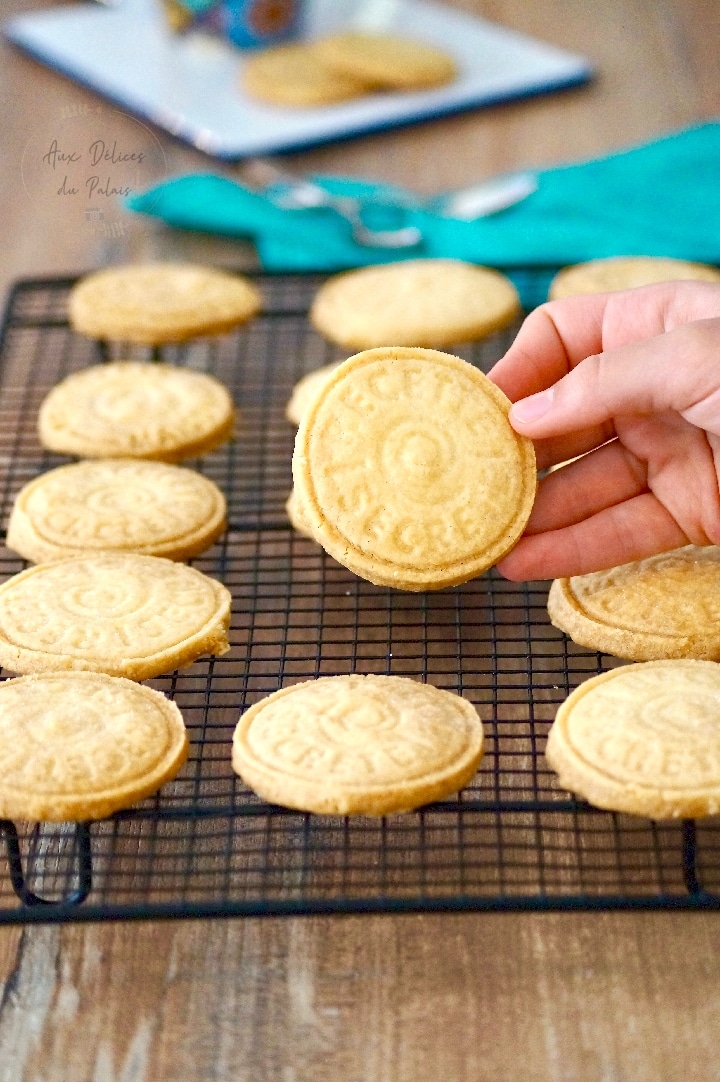 Shortbread biscuits sablés écossais