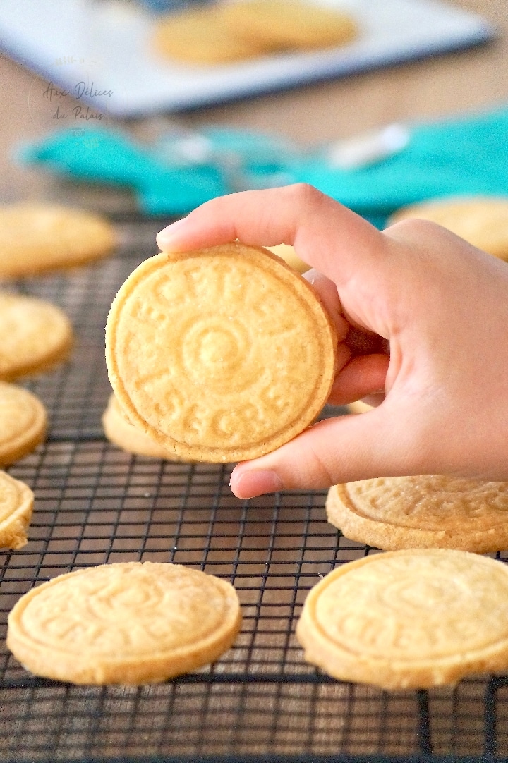 Shortbread biscuits sablés écossais