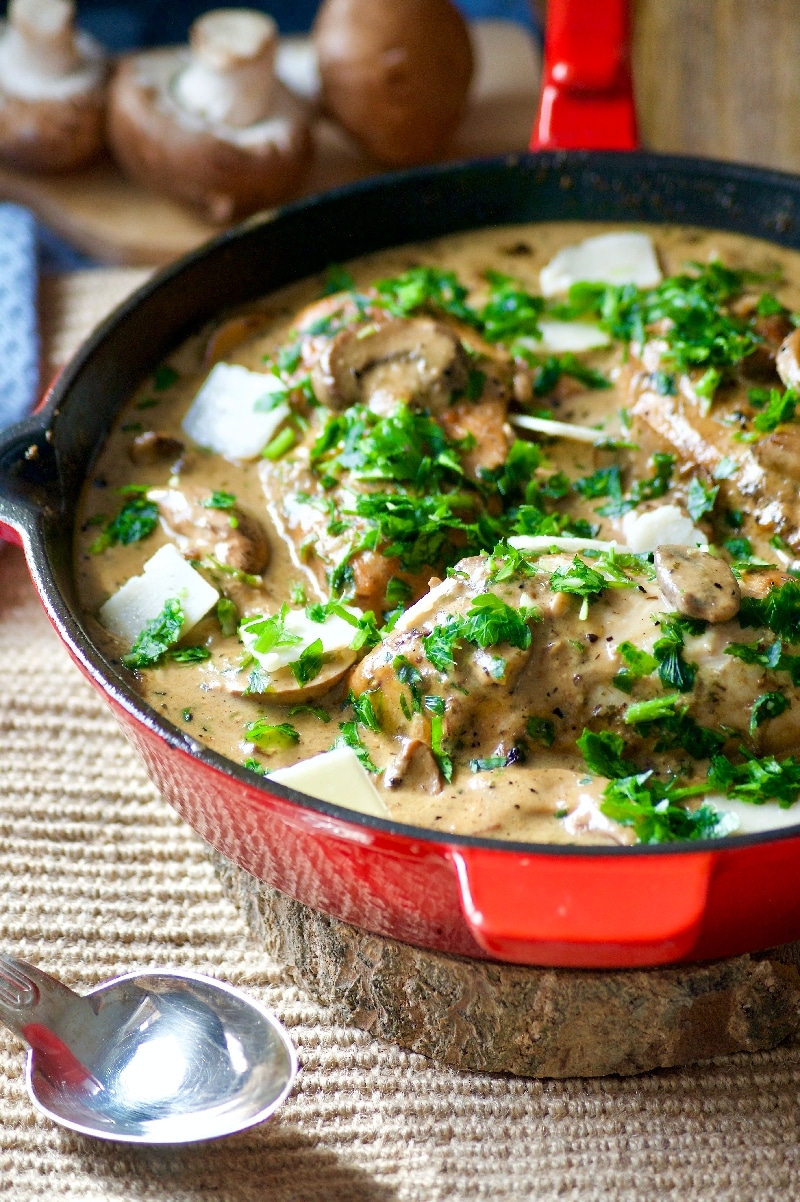 Poulet à la sauce crémeuse champignons parmesan