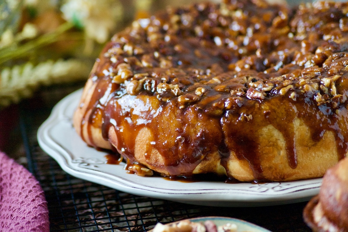 Brioche cannelle pecan au caramel (Sticky buns) · Aux délices du palais