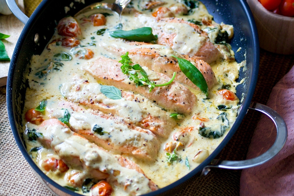 Saumon à la toscane (crème épinards)