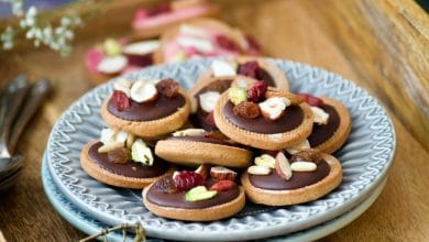 sablés mendiants au chocolat et fruits secs