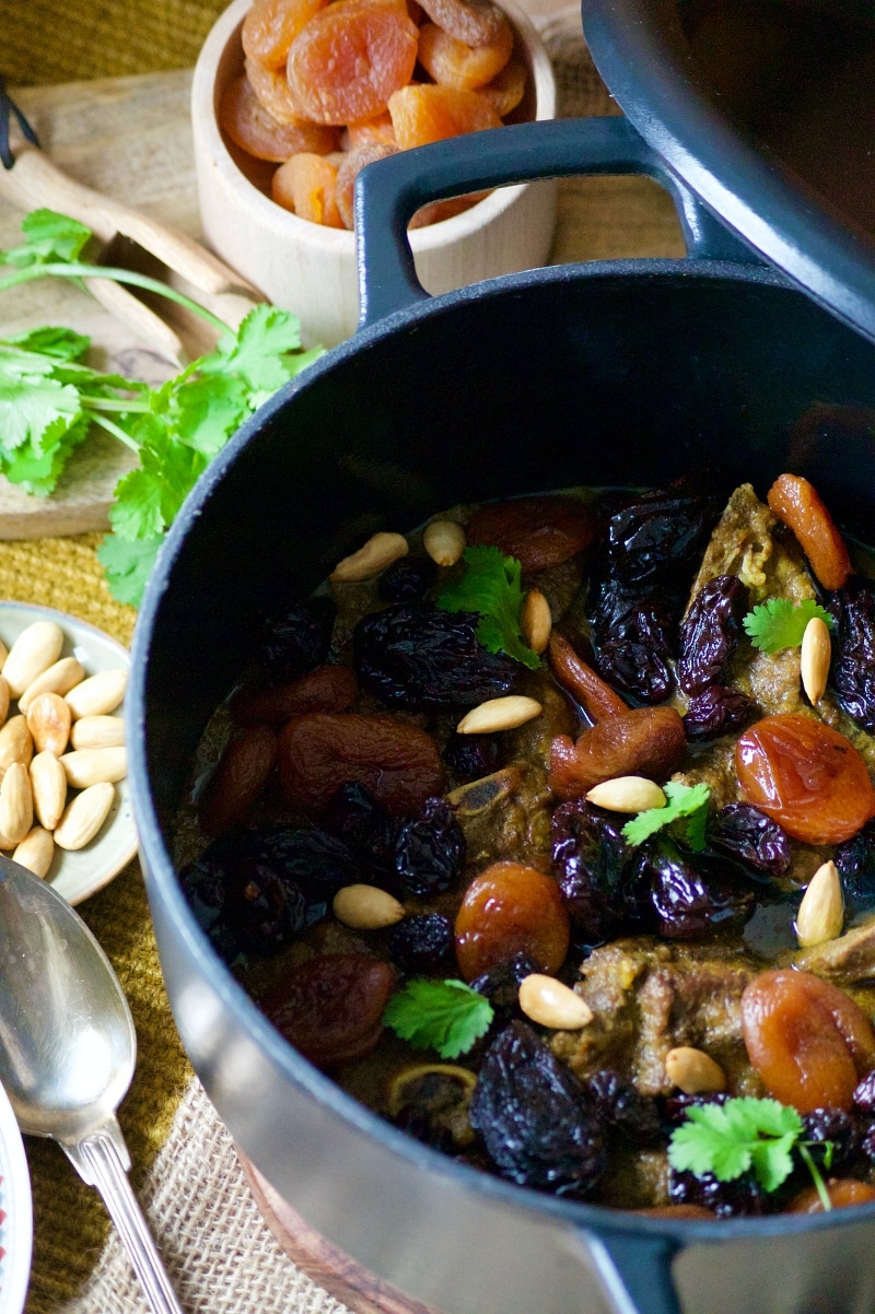 tajine pruneaux abricots raisins et amandes