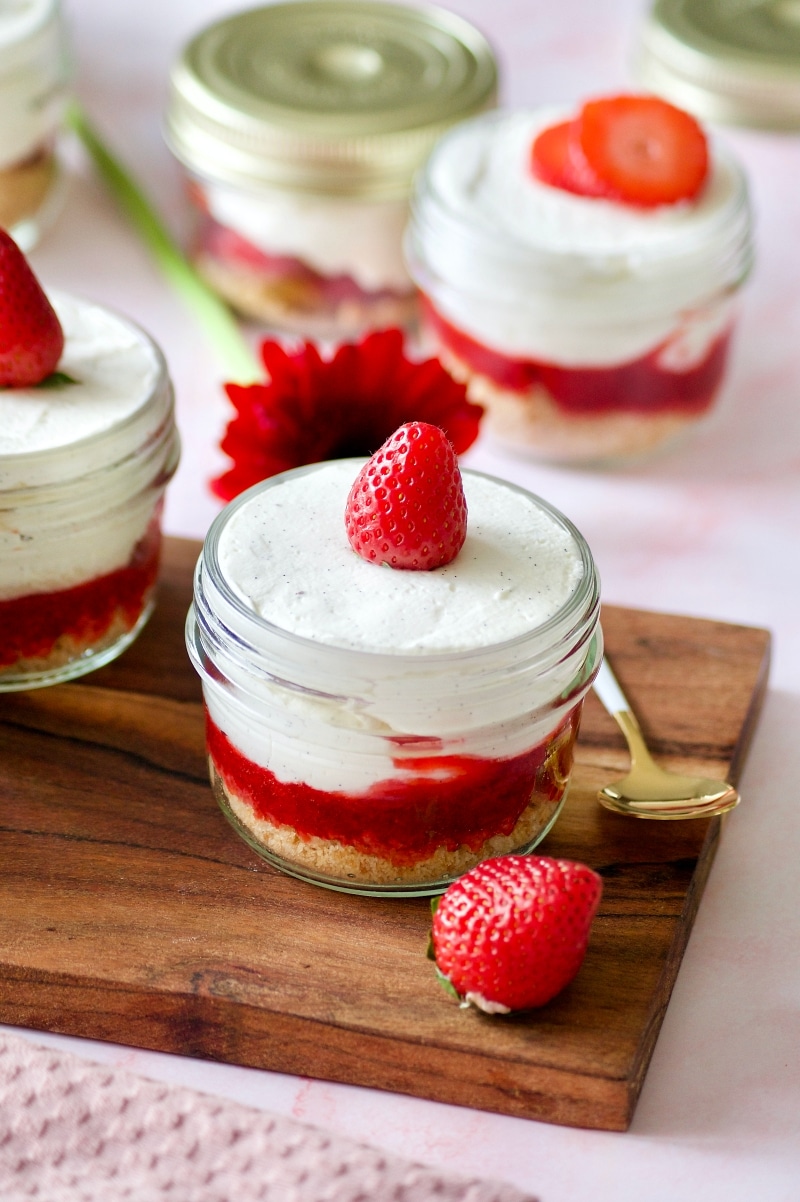 Verrine façon tiramisu aux fraises