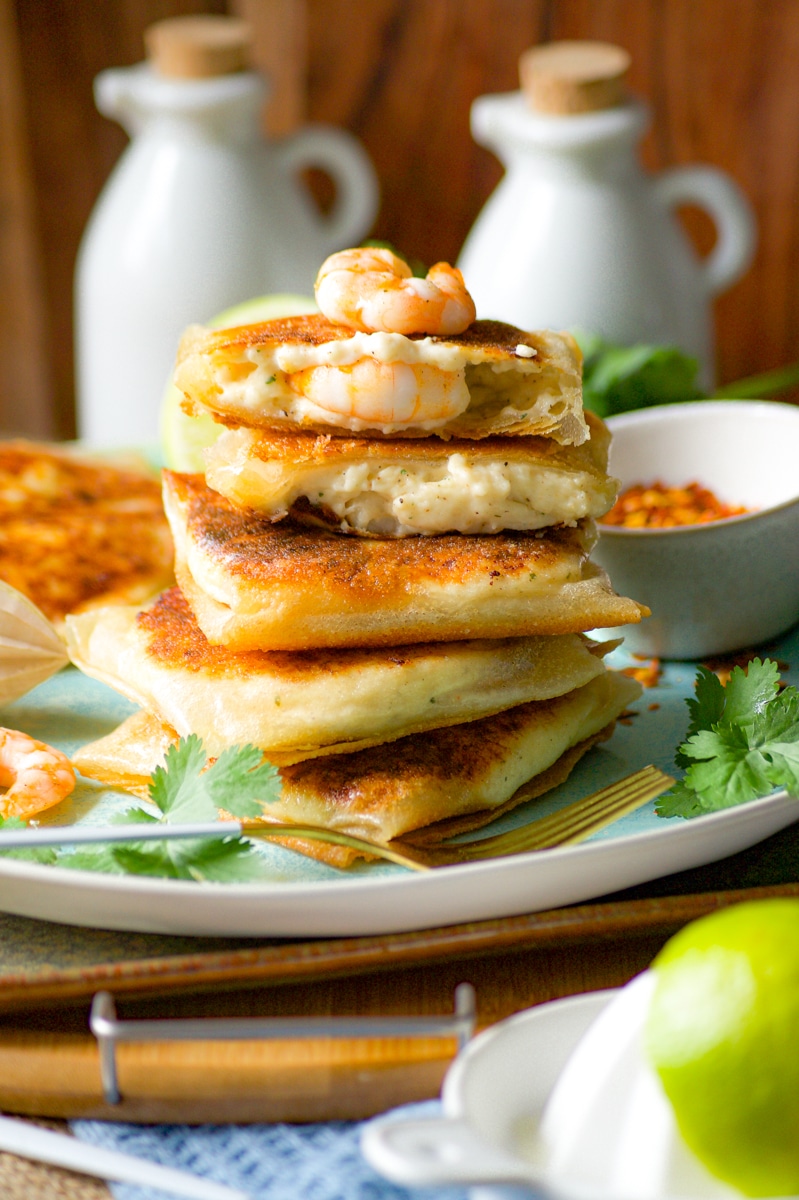 Brick aux crevettes à la béchamel