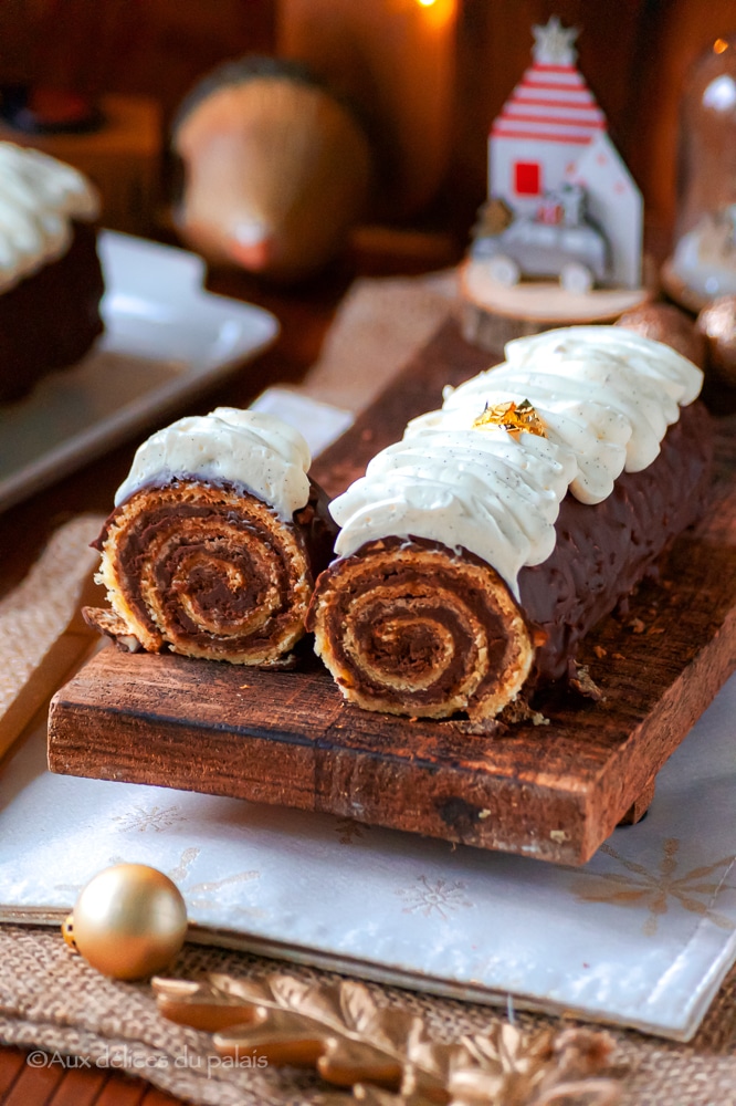 bûche noisette roulée ganache chocolat, caramel et vanille