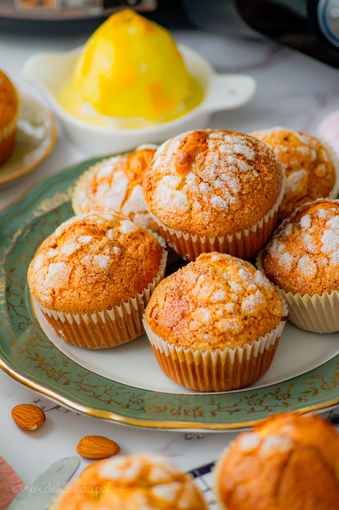 Madeleines espagnoles aux amandes (Magdalenas)