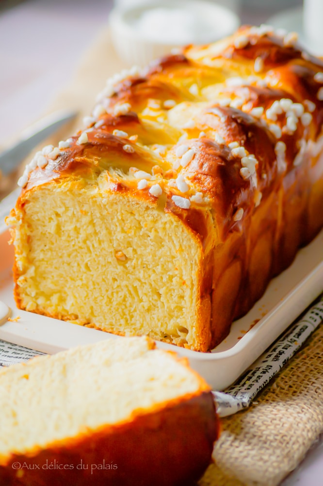 Brioche tressée à mie filante