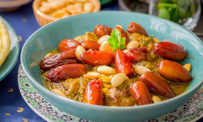 Tajine d'agneau aux dattes et amandes