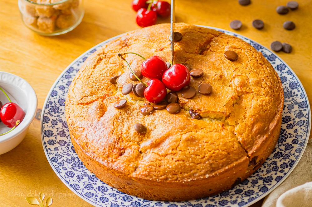 Gâteau au yaourt aux cerises ultra moelleux