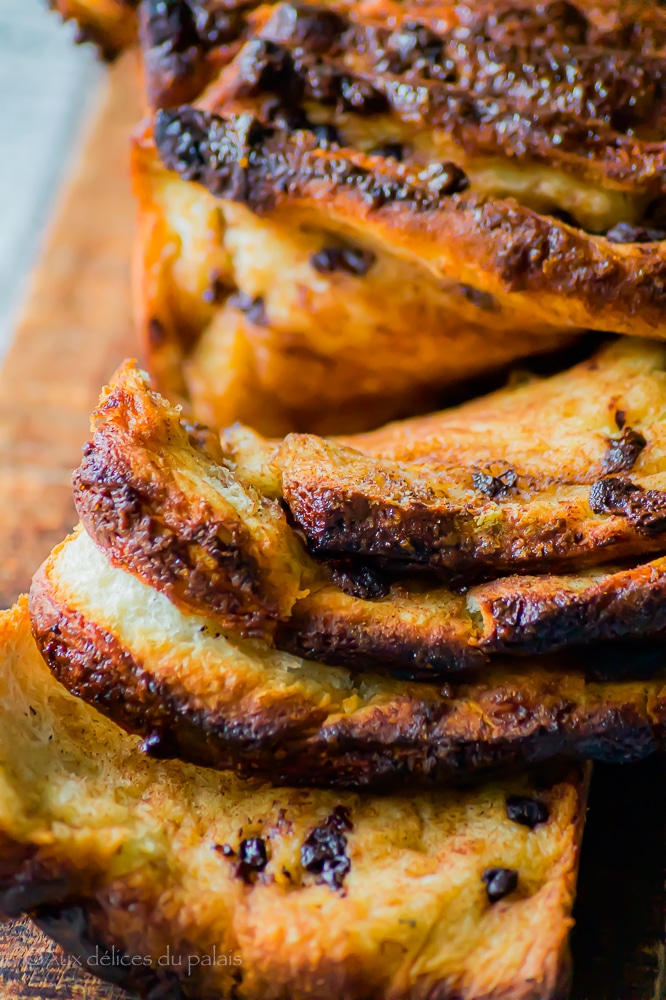 brioche roulée à la cannelle et chocolat