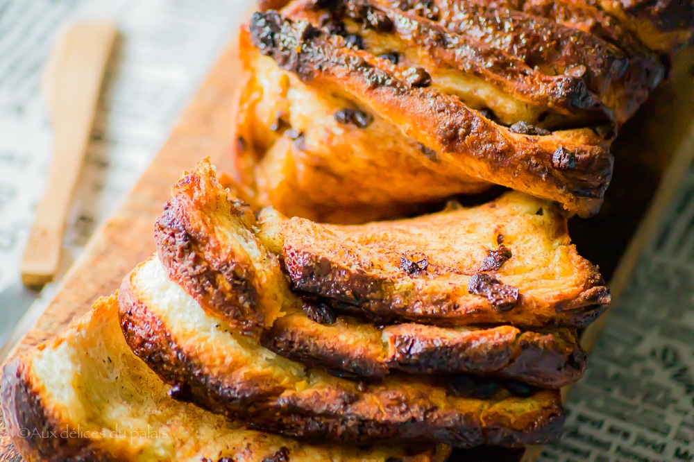 Brioche à effeuiller aux pépites de chocolat