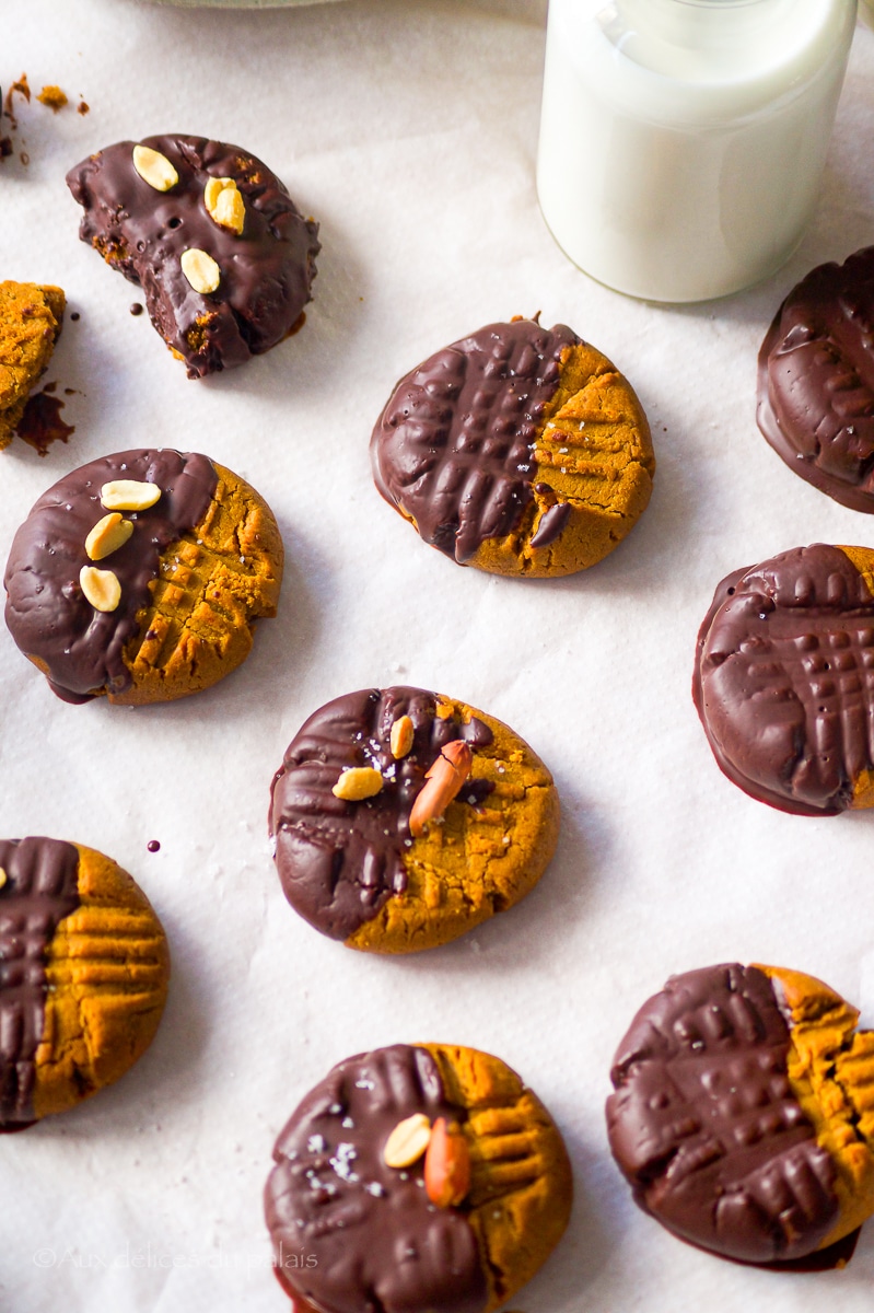 Cookies sans sucre au beurre de cacahuète - Youmiam