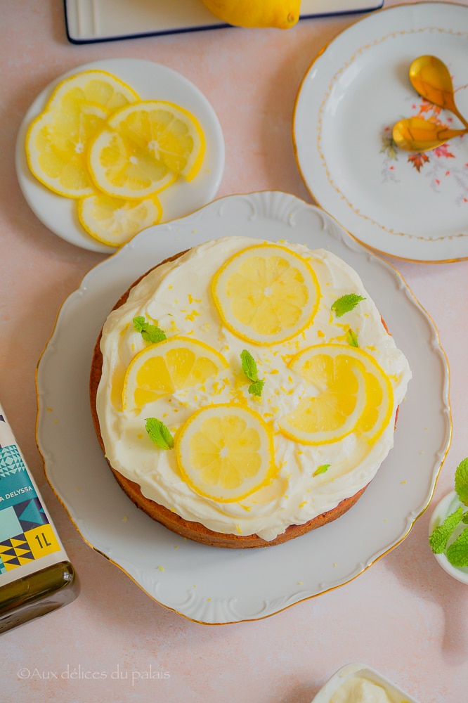 Gâteau moelleux glaçage au citron