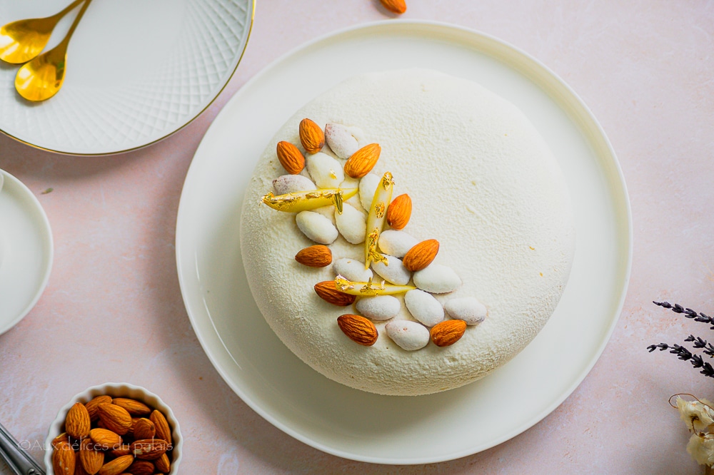 Recette Entremets poire vanille et amandes