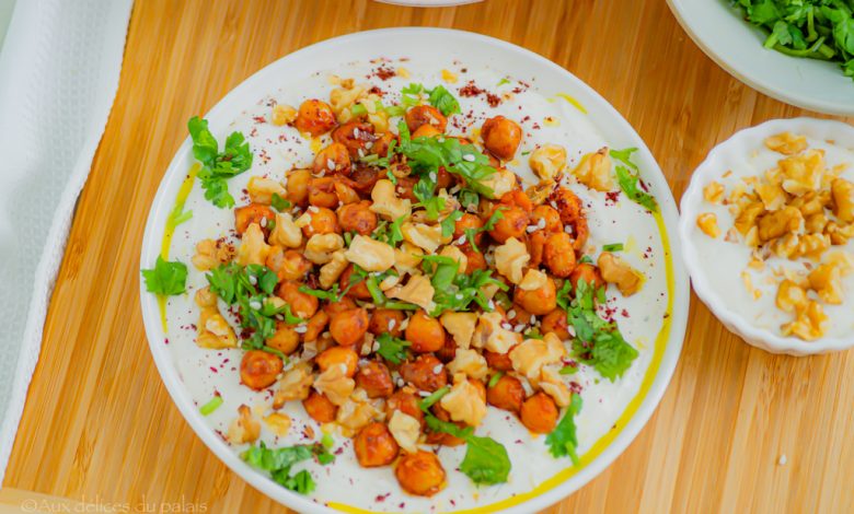 Salade de pois chiches au yaourt à la turque